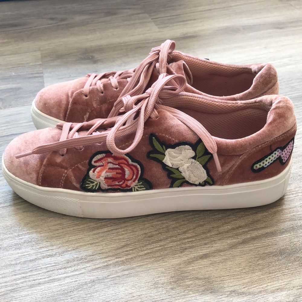 Madden Girl Pink Velour Sneakers with Floral embroidered and sequin patches